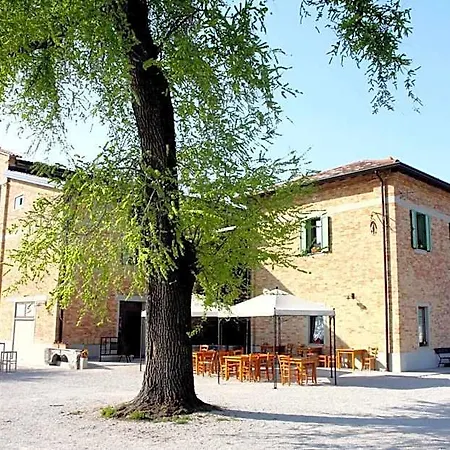 Le Giarine Bed & Breakfast