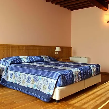 Le Giarine 3*