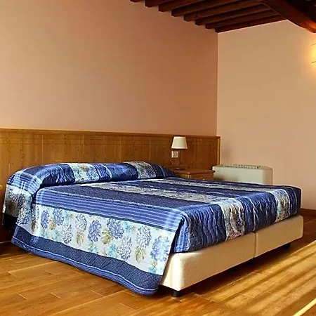 Le Giarine Bed & Breakfast