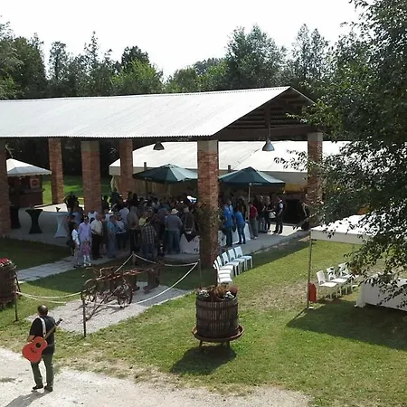 Le Giarine فندق مبيت وإفطار